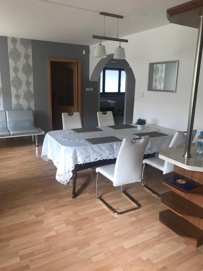 Apartament Zakatek Wroclawia เบียลานี วร็อคลาฟสเกีย ภายนอก รูปภาพ